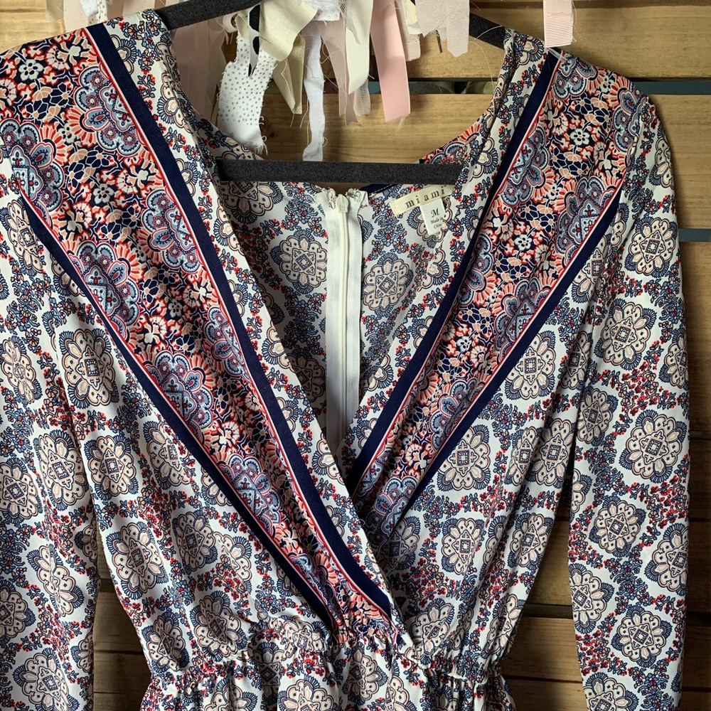 Multi Color Pattern Romper - Picture 2 of 3